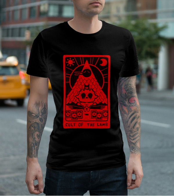Cult Of The Lamb Red Tarot Pyramid With Sun And Moon Symbols T-Shirt