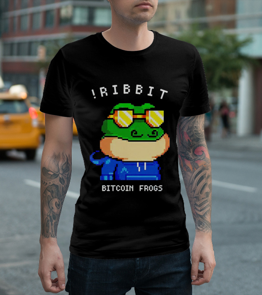 Ribbit Bitcoin Frogs Pixel Art Frog with Sunglasses T-Shirt