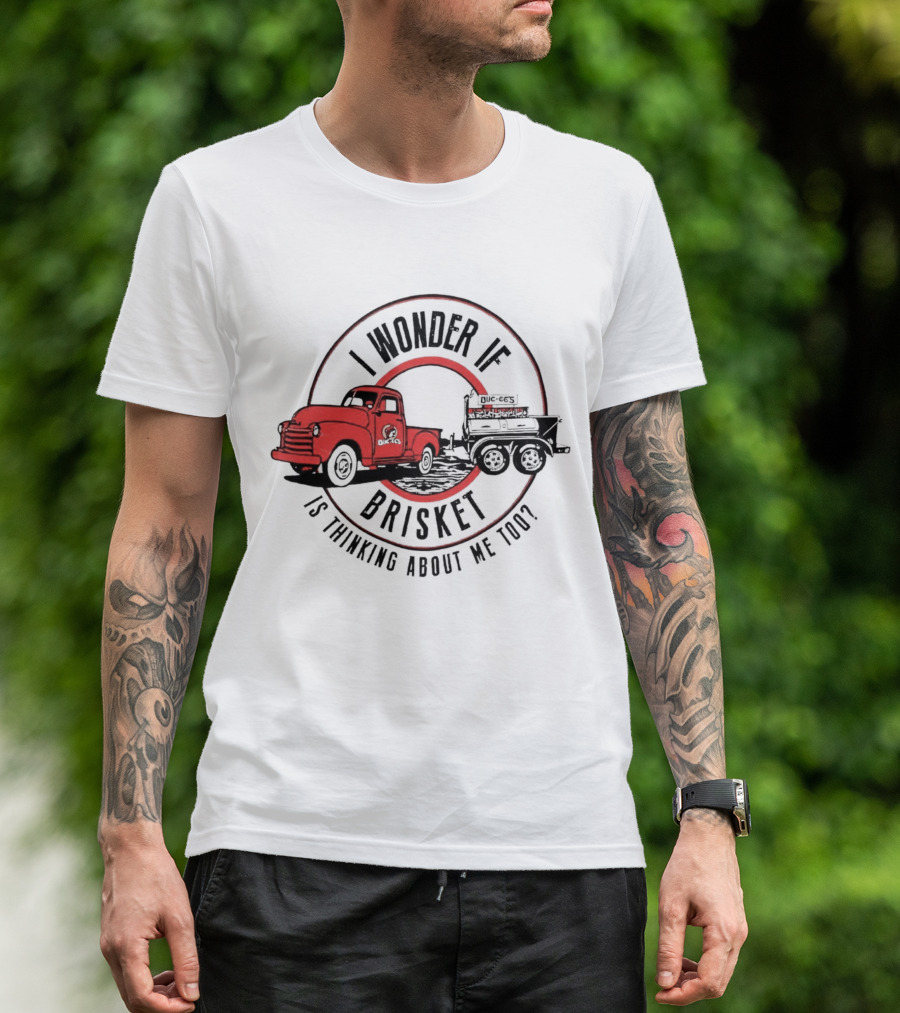 I Wonder If Brisket Is Thinking About Me Too Vintage Truck BBQ T-Shirt