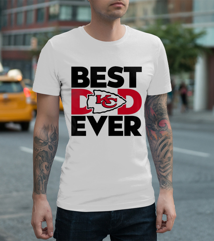 Best Dad Ever Kansas City Chiefs NFL Fan T-Shirt