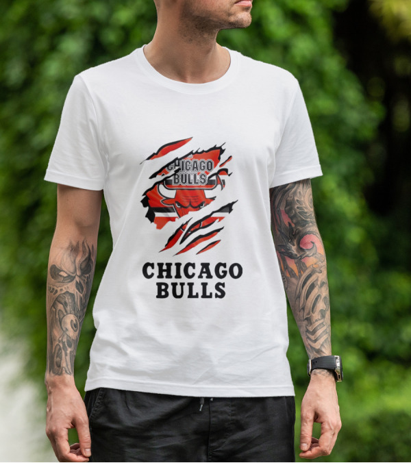 Chicago Bulls Torn Reveal Inside Me T-Shirt