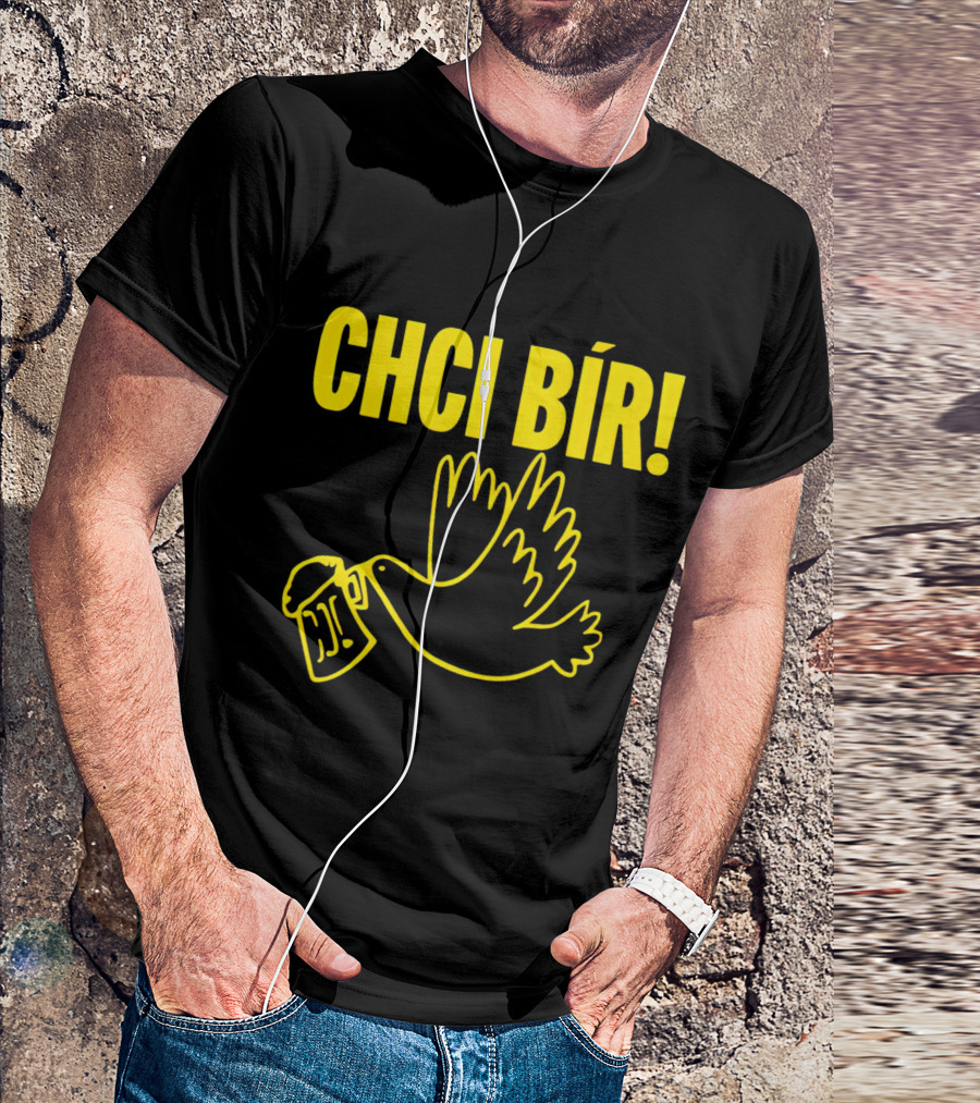 CHCI BÍR Beer Dove With Mug T-Shirt