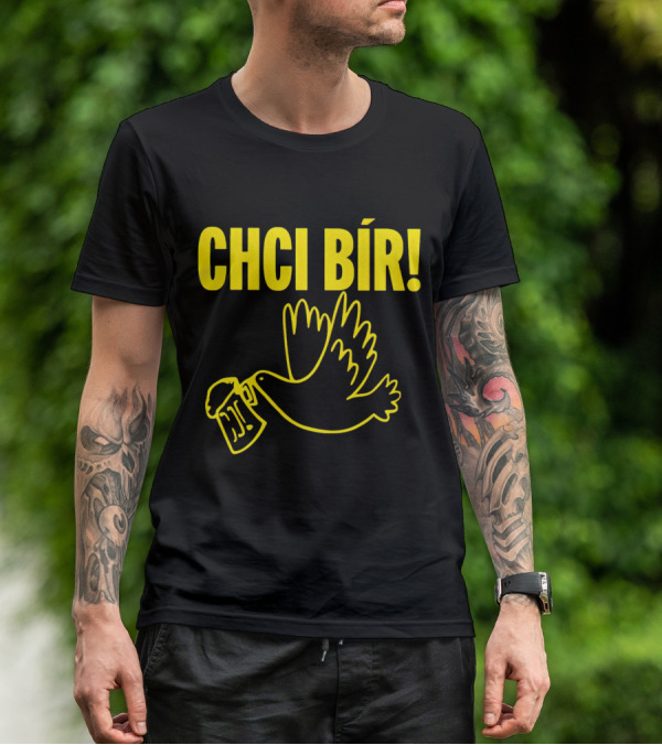 CHCI BÍR Beer Dove With Mug T-Shirt