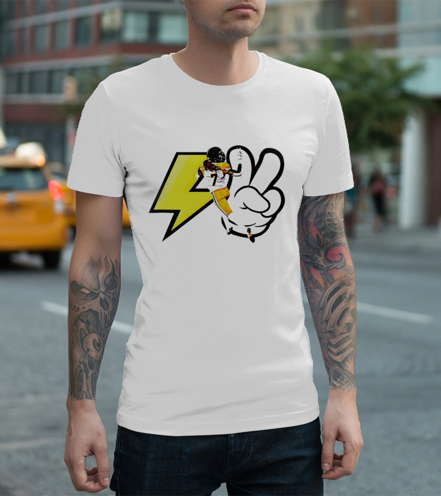 Lucky Whitehead Lightspeed BC Lions Football Lightning Bolt Victory Hand T-Shirt