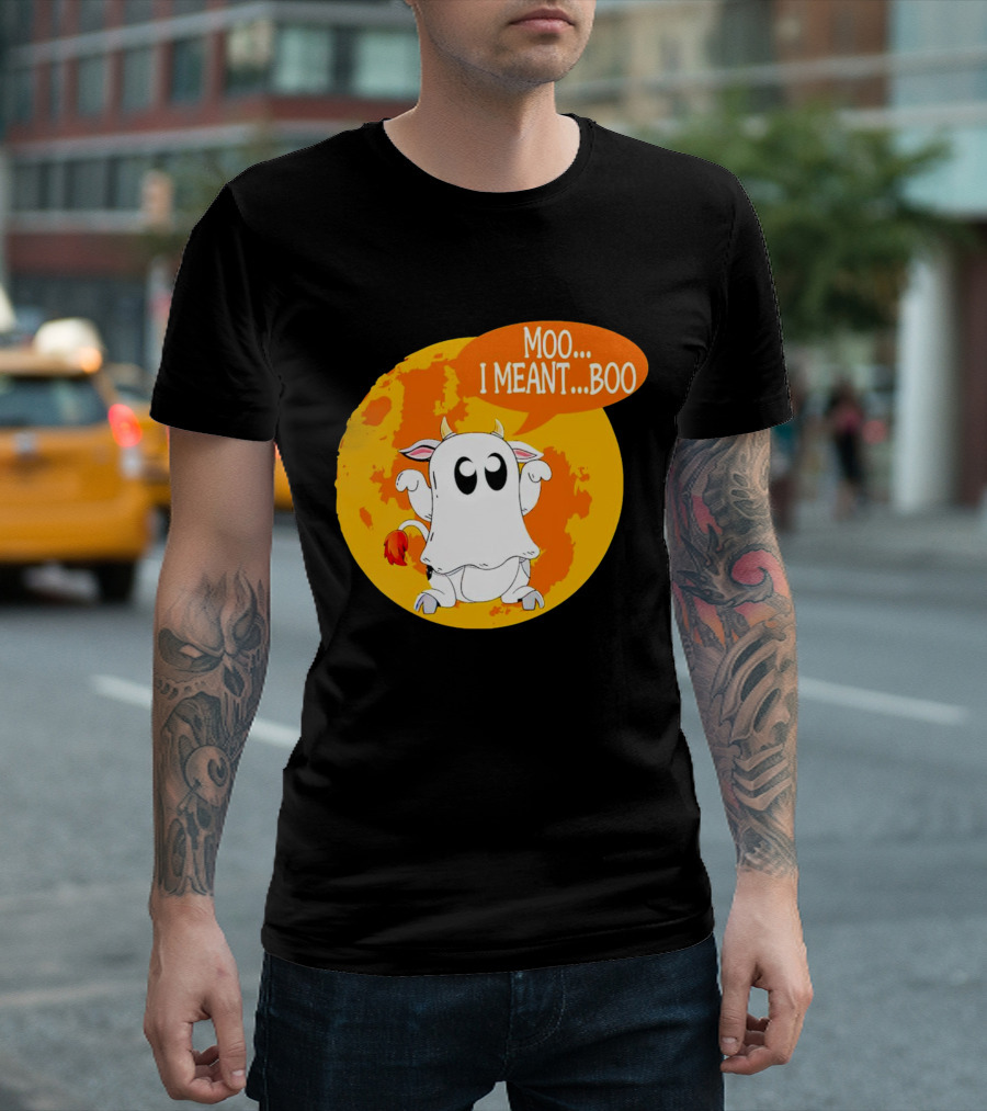 Moo I Meant Boo Ghost Cow Halloween Costume T-Shirt