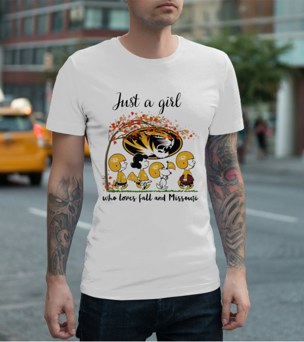 Just A Girl Who Loves Fall And Missouri Peanuts Cartoon Halloween Football Tiger Leaves T-Shirt