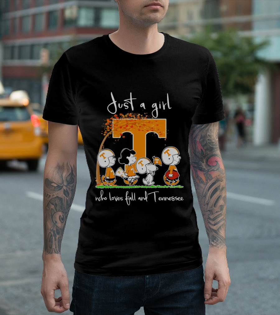 Just a Girl Who Loves Fall and Tennessee Volunteers Peanuts T-Shirt