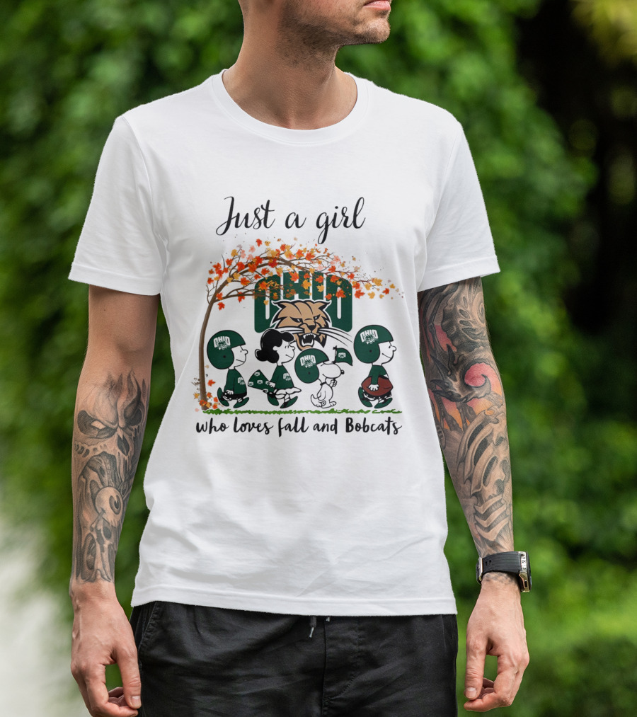 Just A Girl Who Loves Fall And Ohio Bobcats Peanuts Cartoon T-Shirt