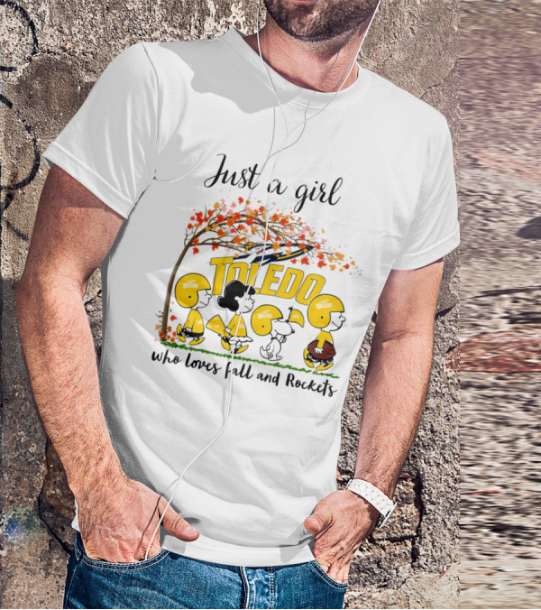 Just A Girl Who Loves Fall And Toledo Rockets Peanuts Cartoon T-Shirt