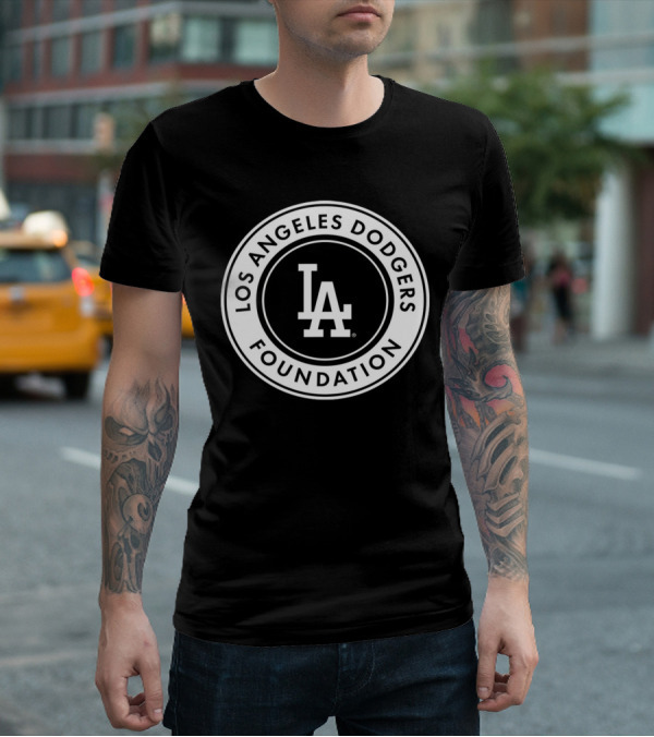 Los Angeles Dodgers Foundation LA Circle T-Shirt