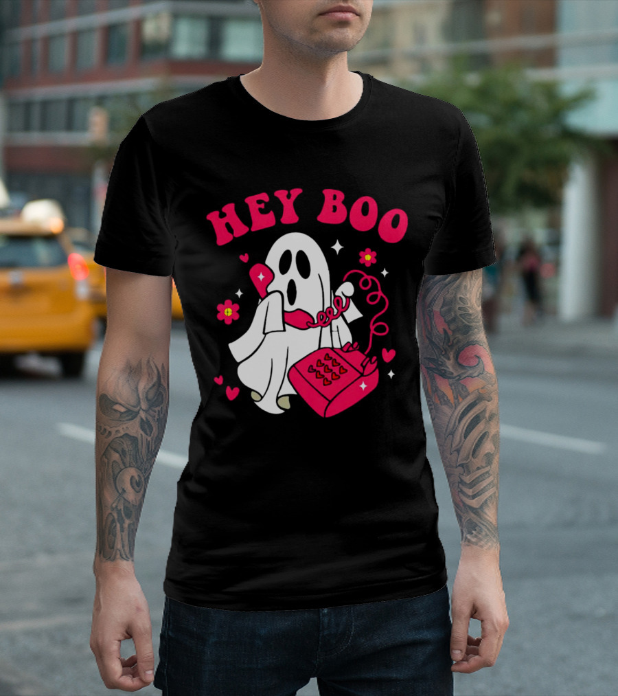 Hey Boo Ghost Talking on Pink Phone with Hearts and Flowers Halloween T-Shirt