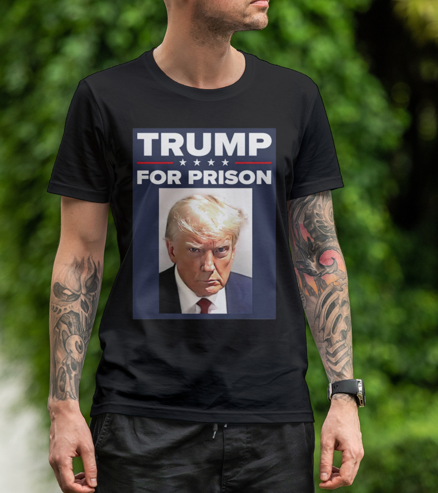 Trump For Prison 2024 Portrait T-Shirt