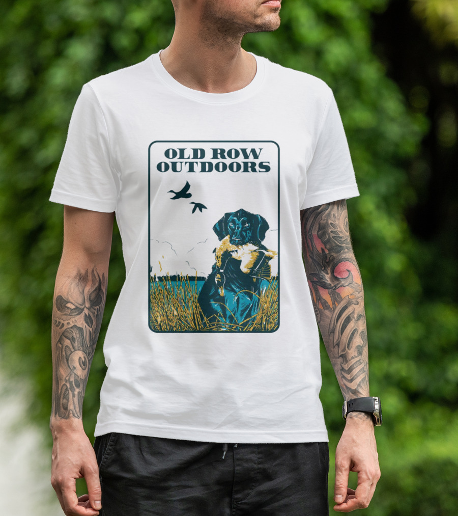 Old Row Outdoors Retriever Duck Hunting Scene T-Shirt
