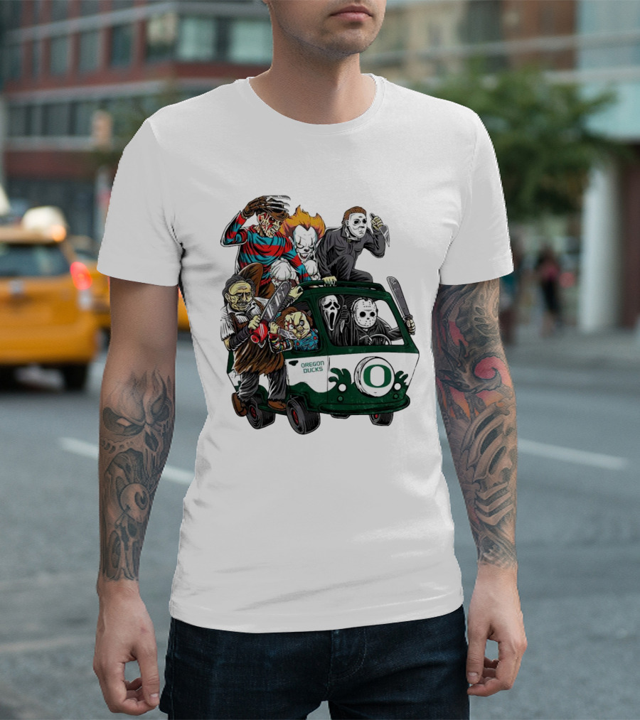 Oregon Ducks Horror Characters Bus Halloween Freddy Jason Michael Myers Pennywise Mask T-Shirt