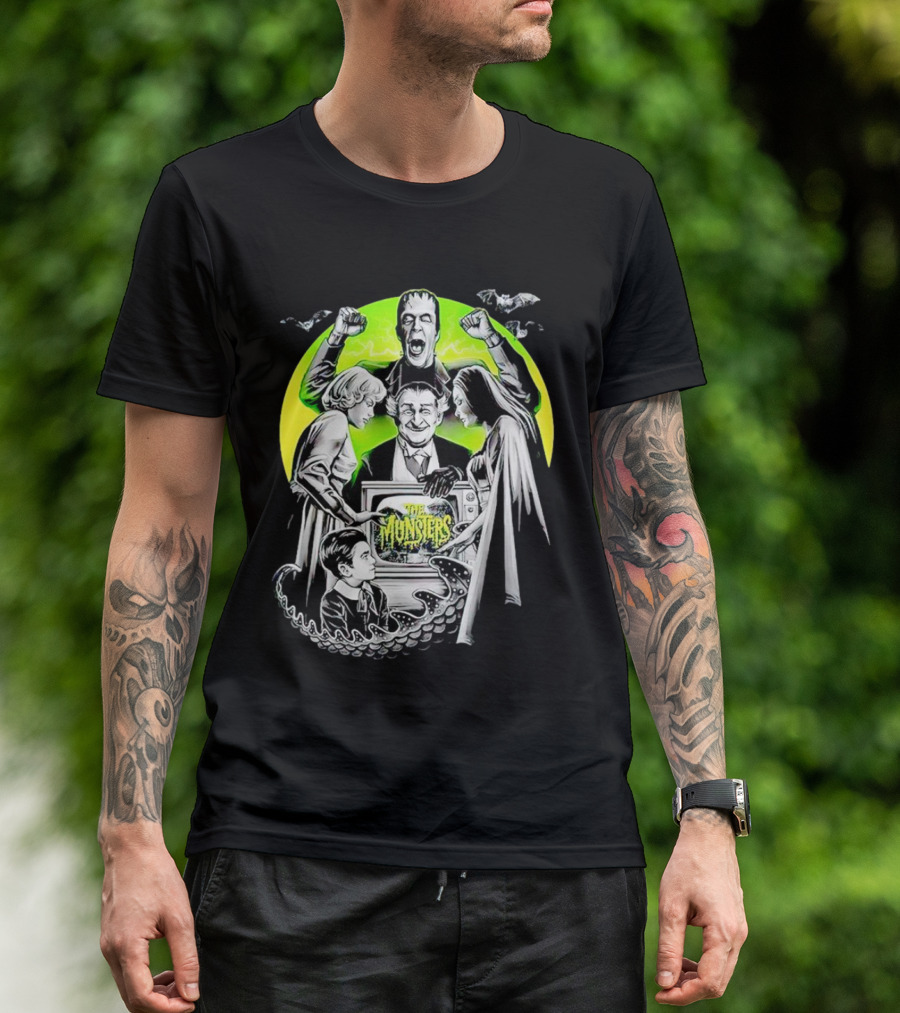 The Munsters Classic Vintage Horror Family T-Shirt