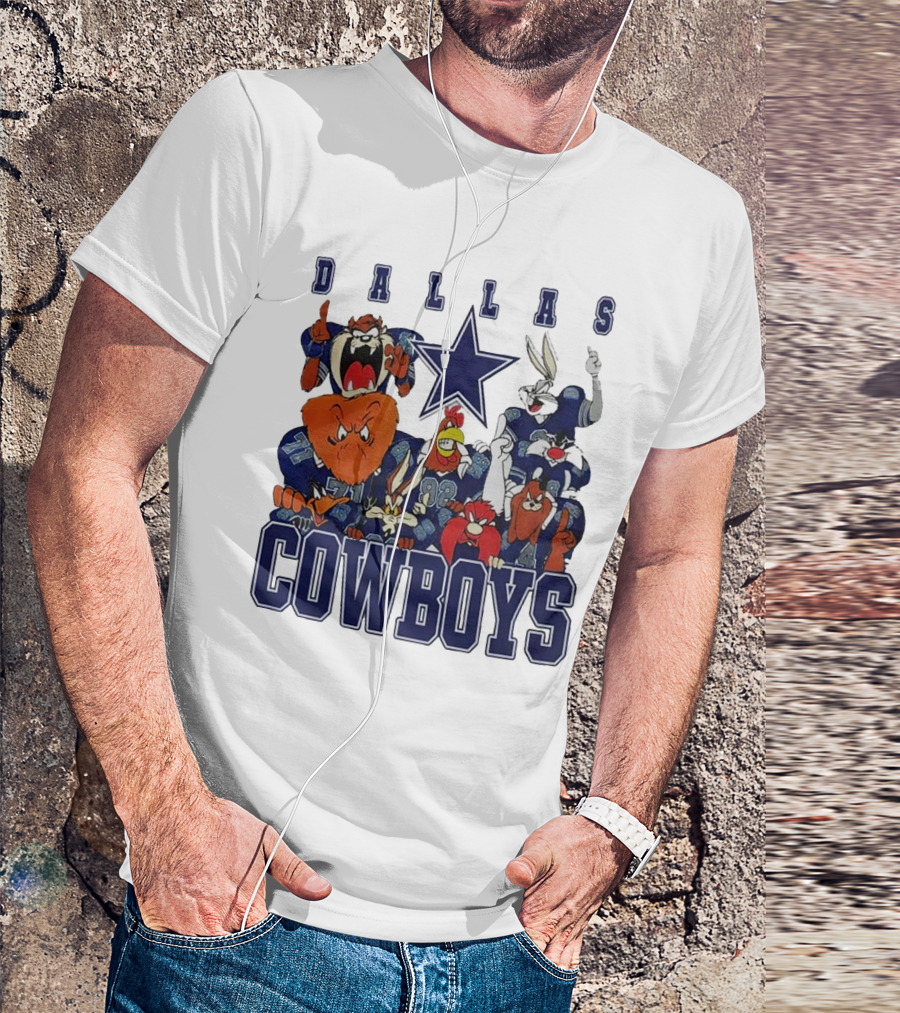 Dallas Cowboys Looney Tunes Characters NFL Football Team Fan T-Shirt