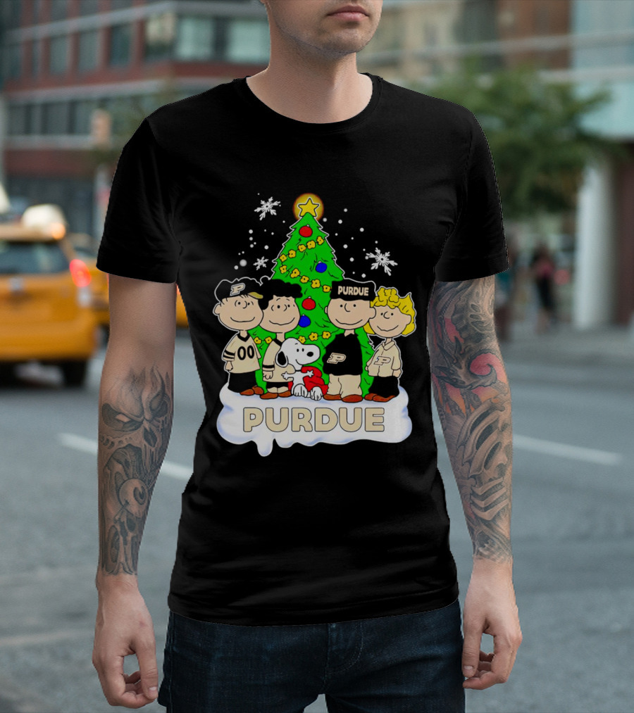Peanuts Christmas With Purdue Boilermakers Charlie Brown And Snoopy T-Shirt
