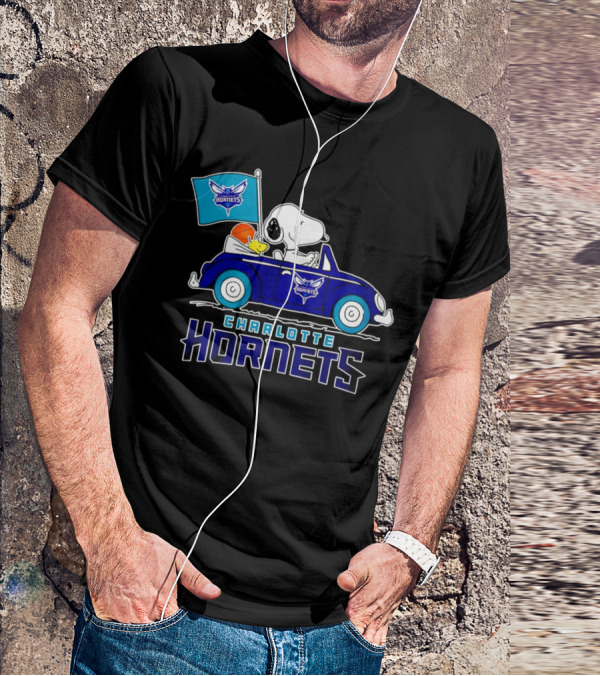 Charlotte Hornets Snoopy Dog Driving Car With Flag T-Shirt
