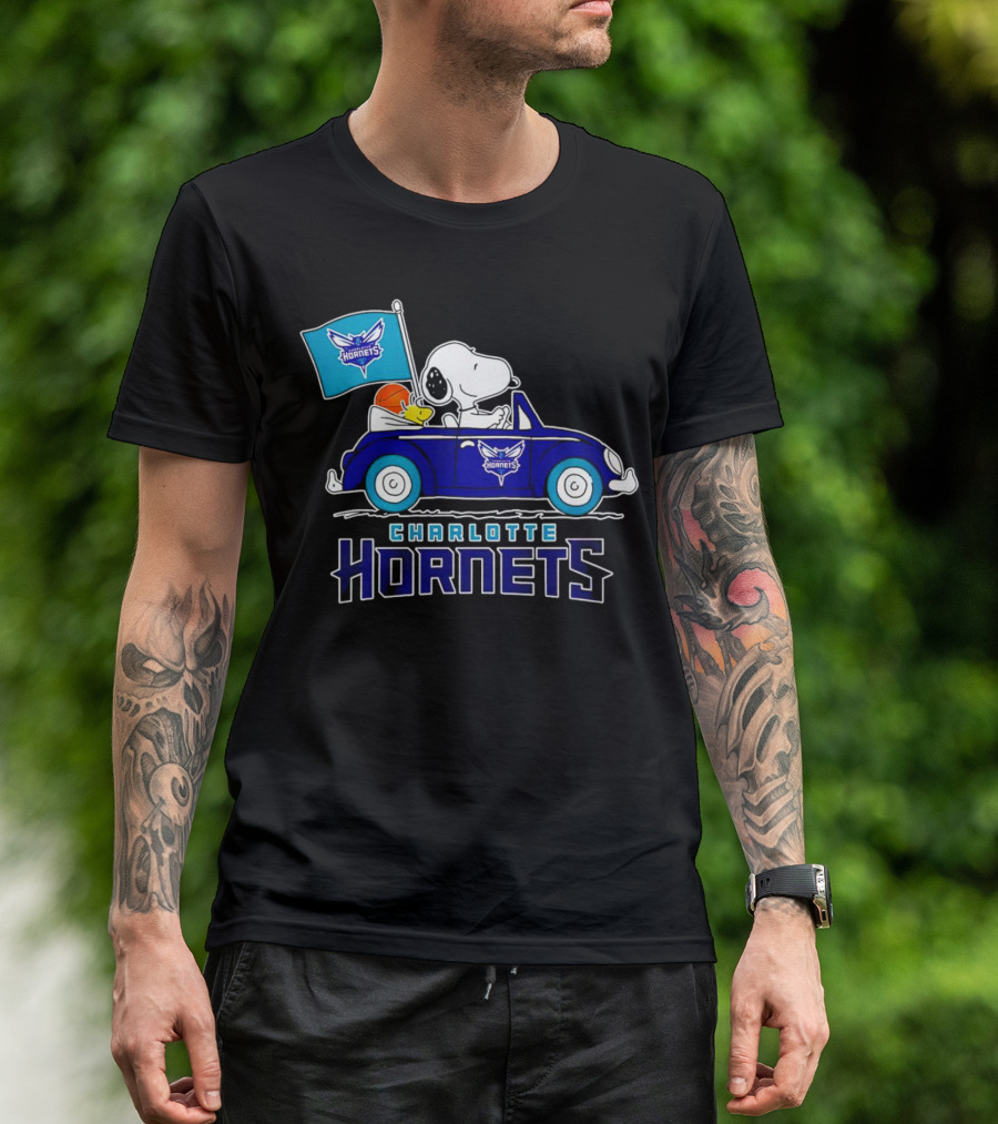 Charlotte Hornets Snoopy Dog Driving Car With Flag T-Shirt