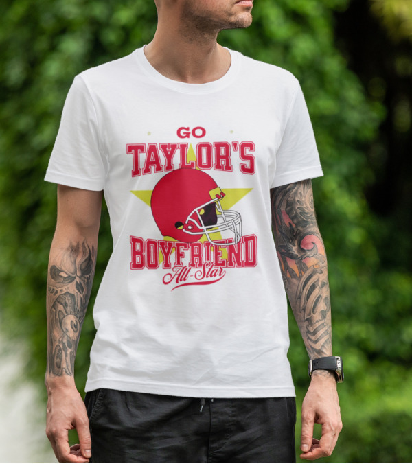 Go Taylor's Boyfriend All-Star Red Helmet Kansas City Chiefs T-Shirt