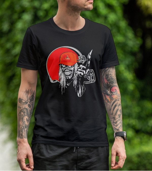 Cleveland Browns Skull With Helmet Halloween Football T-Shirt