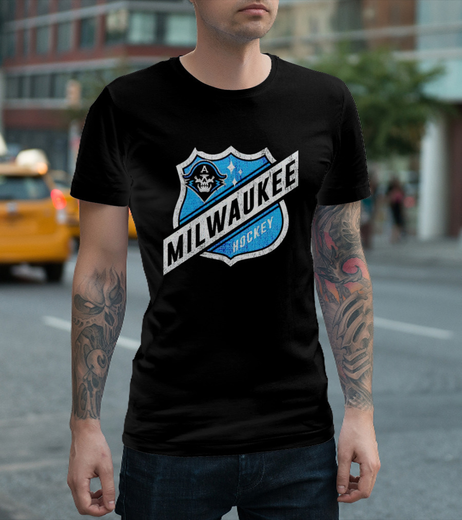 Milwaukee Hockey Admirals Badge Skull T-Shirt