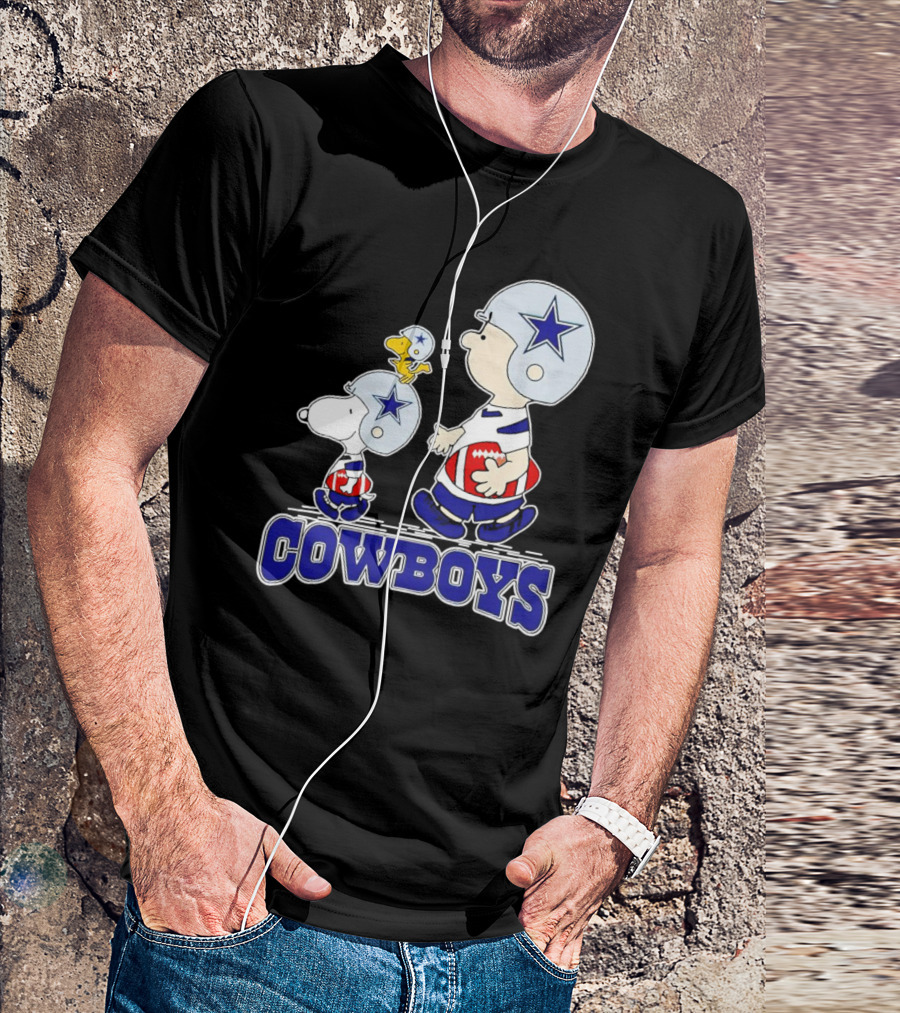 Dallas Cowboys Snoopy Charlie Brown Woodstock Football Helmets T-Shirt
