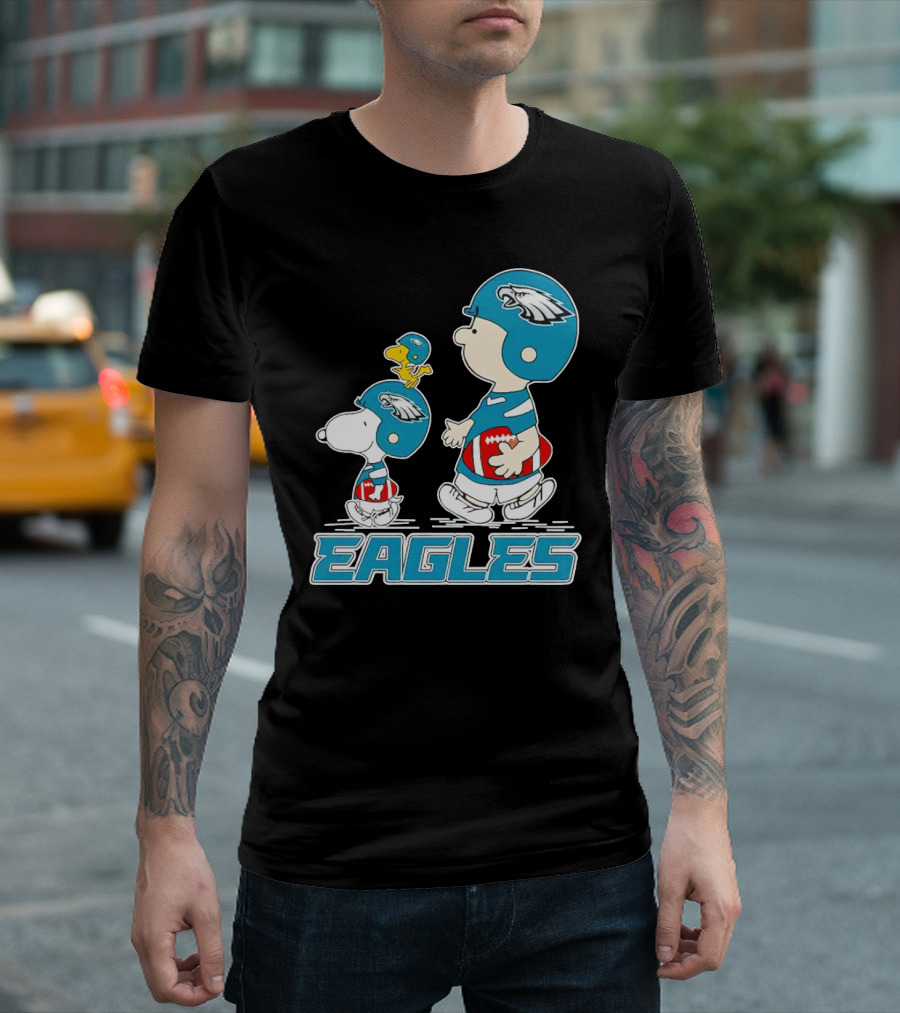 Eagles Football Snoopy Charlie Brown Woodstock Philadelphia T-Shirt