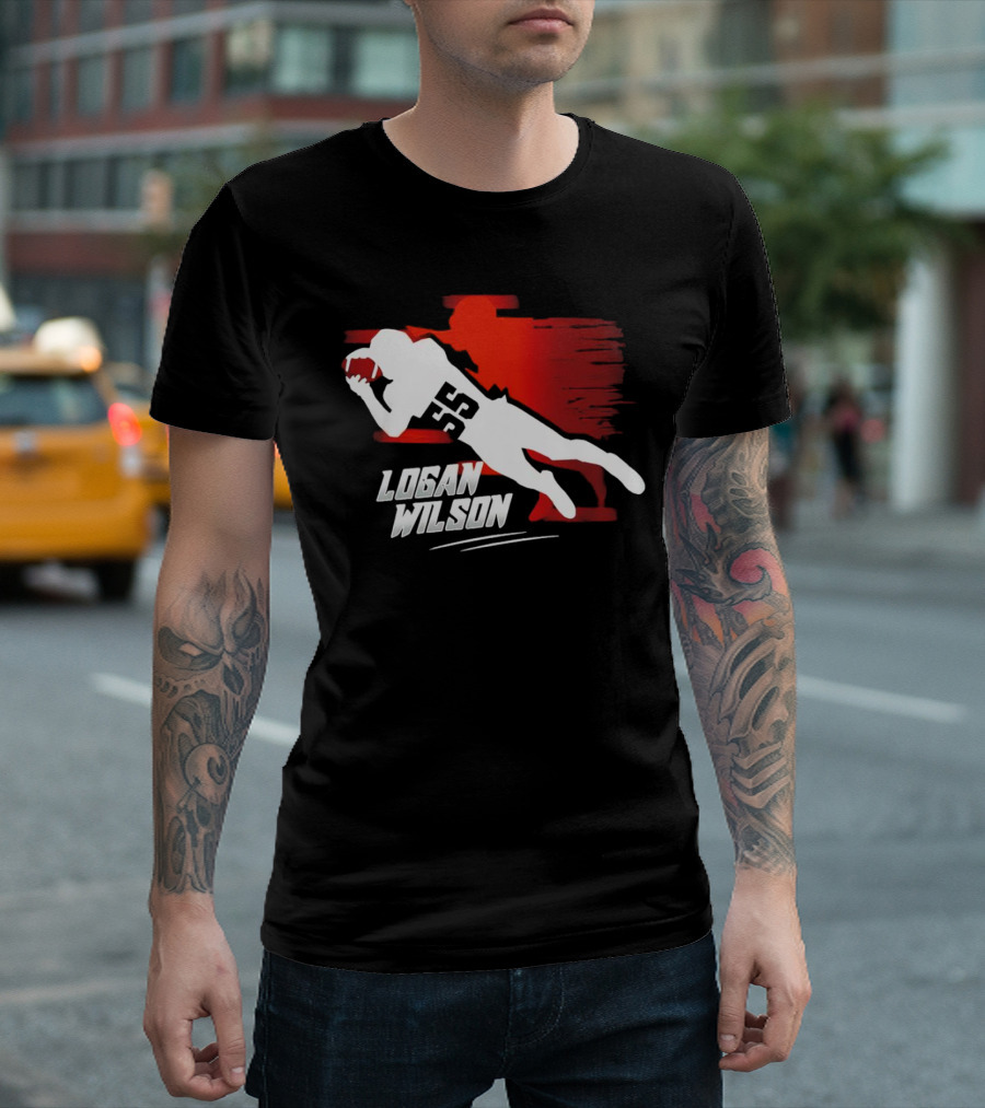 Logan Wilson NFL Diving Catch Cincinnati Bengals 55 T-Shirt