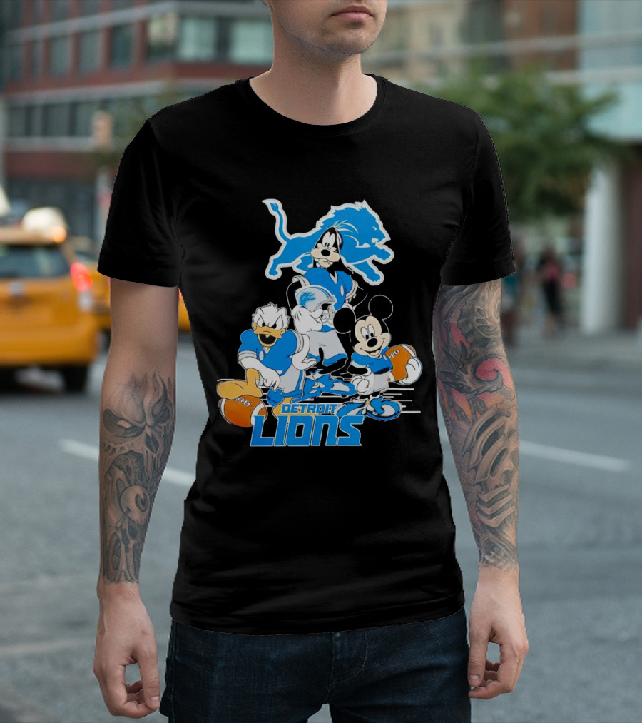 Detroit Lions Mickey Friends Game Day Football Disney T-Shirt