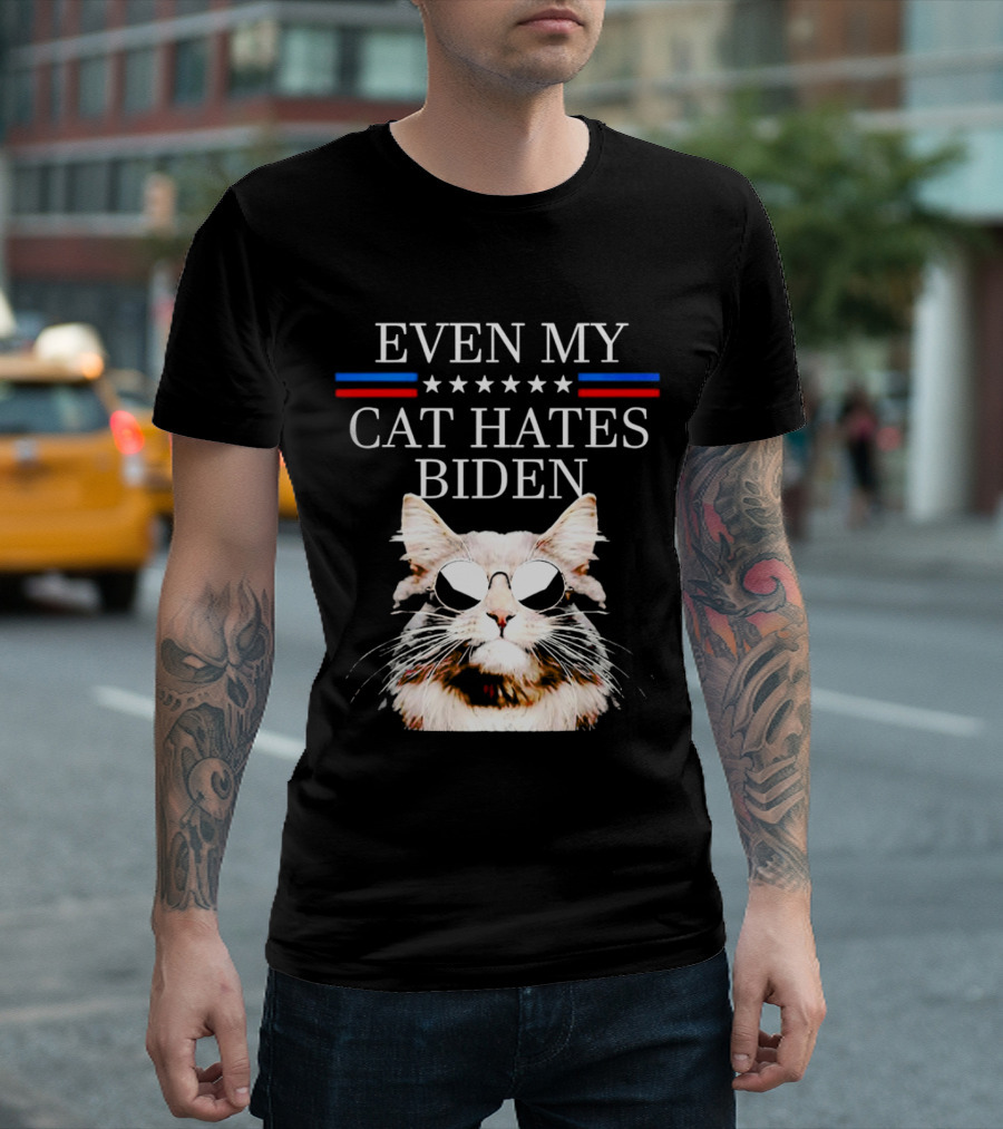 Even My Cat Hates Biden Stars and Stripes Sunglasses Cat T-Shirt