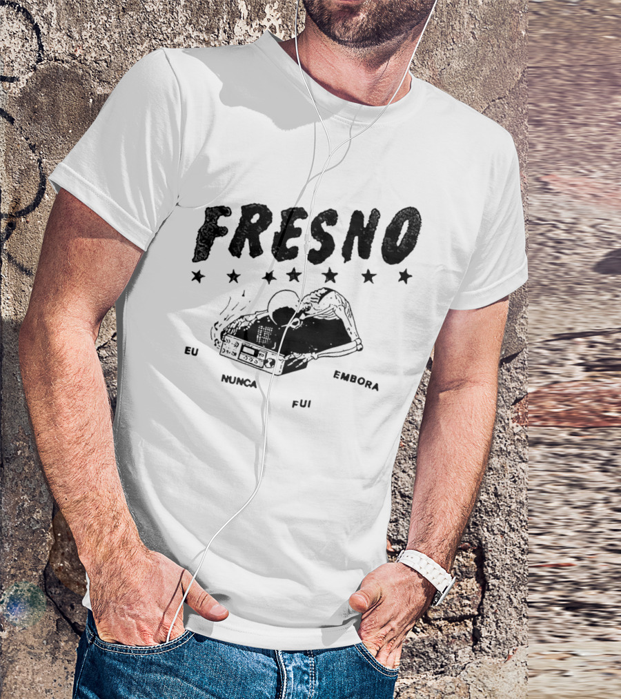 Fresno Eu Nunca Fui Embora Skeleton Cassette Stars T-Shirt