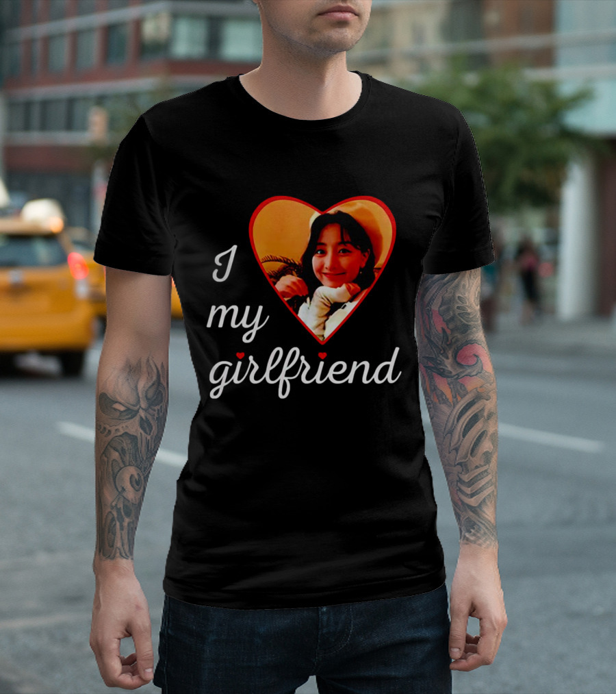 I Love My Girlfriend Jihyo Heart Photo T-Shirt