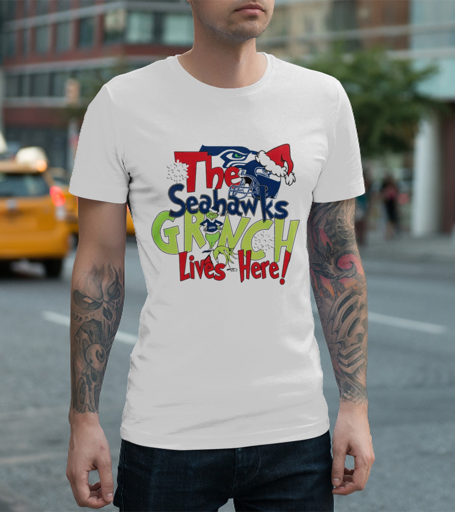 The Seattle Seahawks Grinch Lives Here Christmas T-Shirt