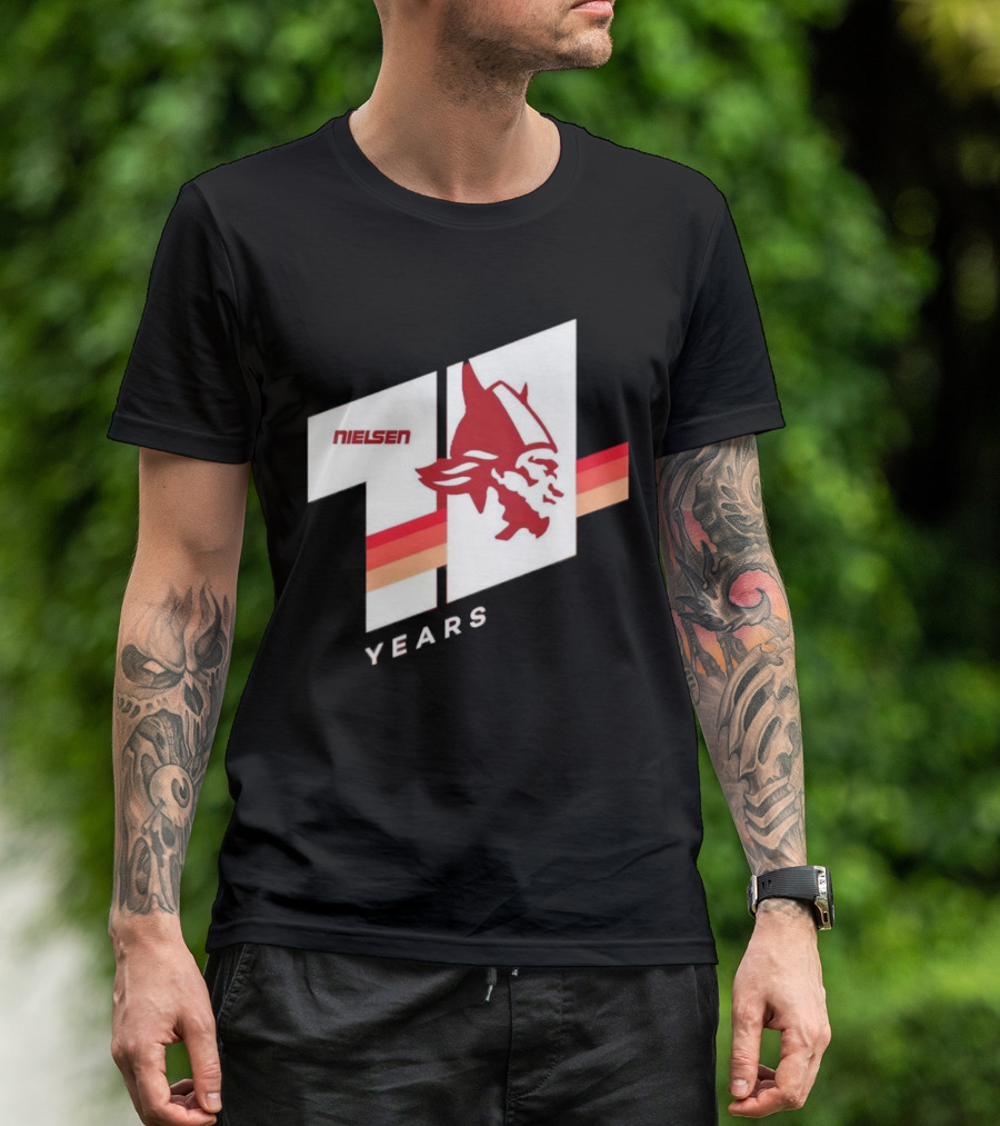 Nielsen Racing 10 Years Anniversary Viking Helmet T-Shirt