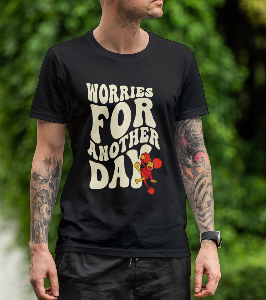 Fraggle Rock Worries For Another Day Red Muppet Character T-Shirt