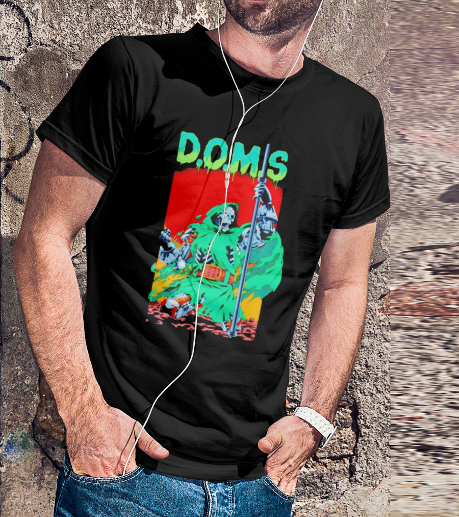 D.O.M.S Skeleton Warrior In Green Cloak Holding Staff T-Shirt