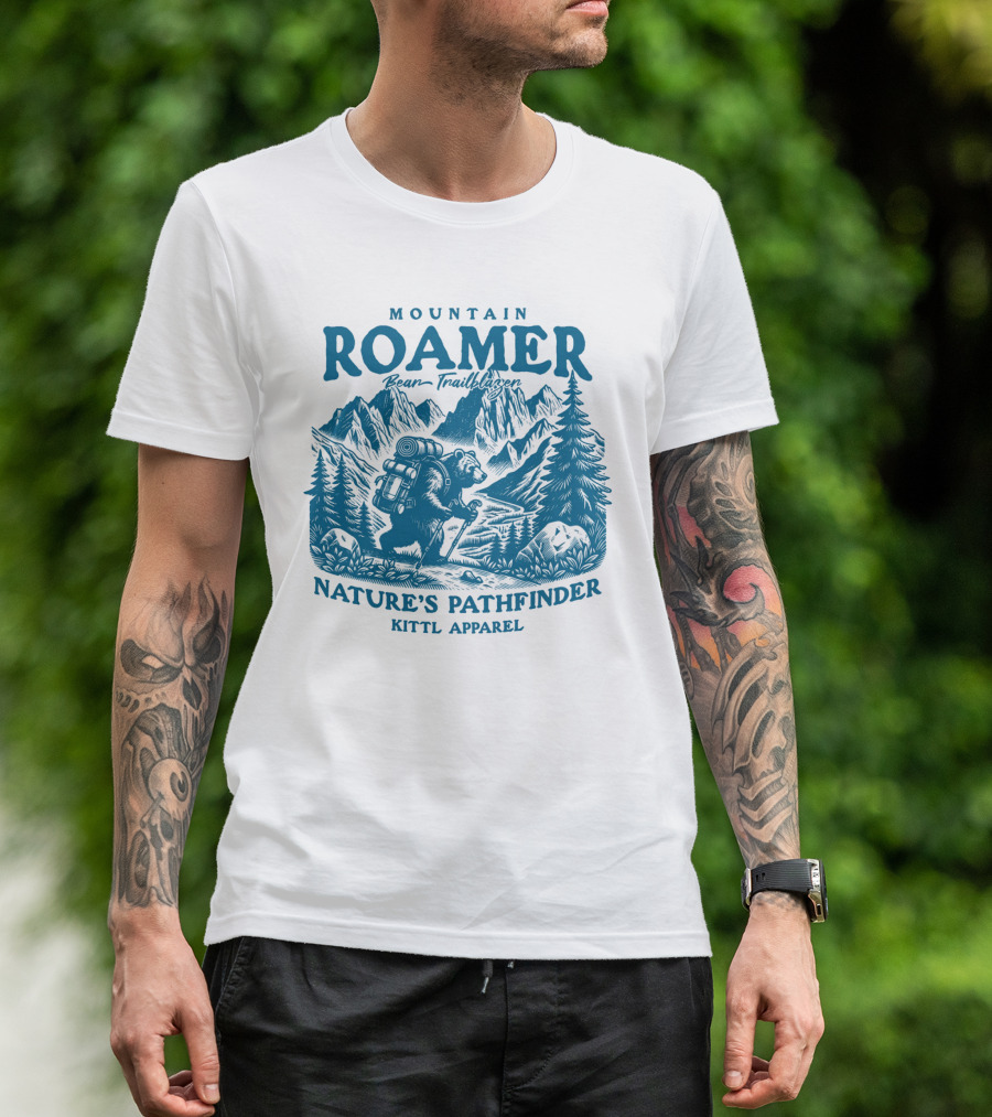 MOUNTAIN ROAMER BEAR TRAILBLAZER NATURE'S PATHFINDER KITTl T-Shirt