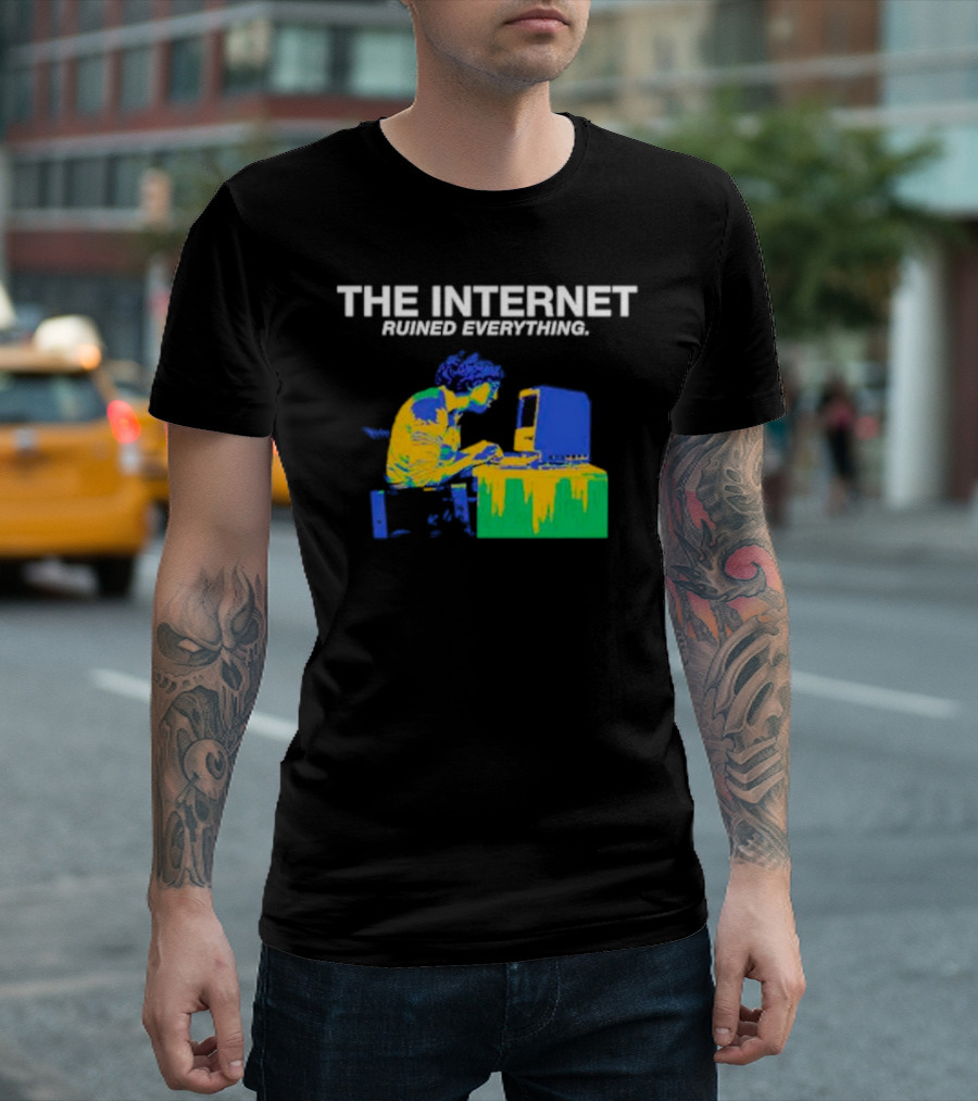 The Internet Ruined Everything Retro Computer Print T-Shirt