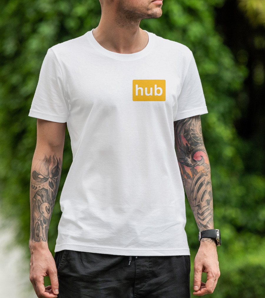 Briggs Hub Meme T-Shirt