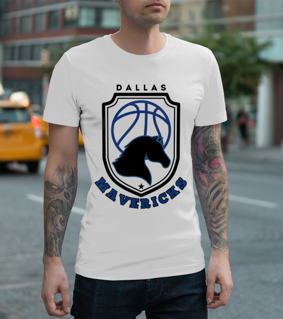 Dallas Mavericks Vintage NBA Basketball Logo Horse Emblem T-Shirt