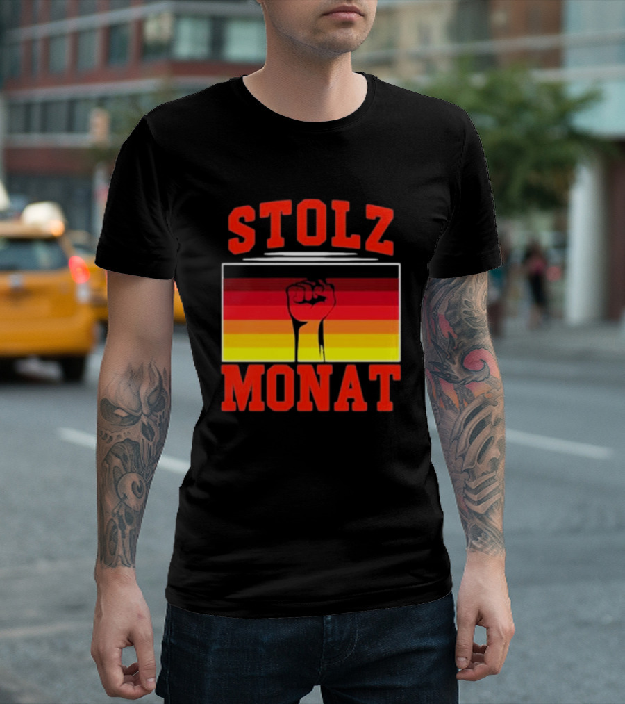 Stolz Monat Fist with German Flag Colors T-Shirt