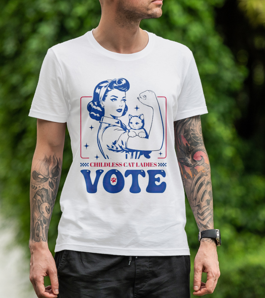 Kamala Harris Women Strong 2024 Childless Cat Ladies Vote T-Shirt