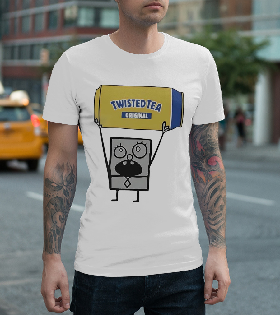 SpongeBob Doodlebob Holding Twisted Tea Original Can T-Shirt