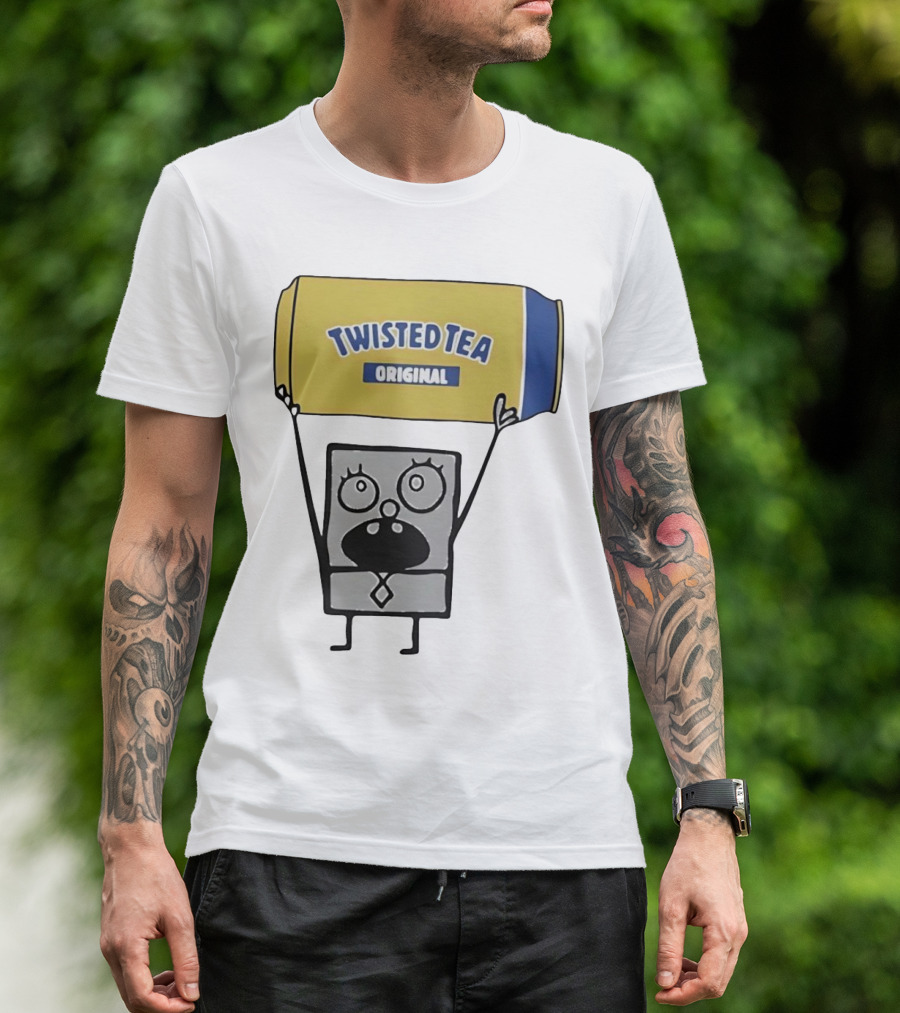 SpongeBob Doodlebob Holding Twisted Tea Original Can T-Shirt