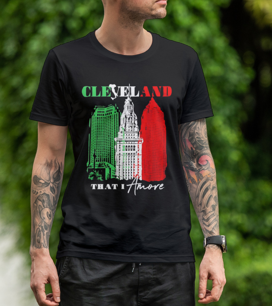 Cleveland That I Amore Italy Flag Skyline T-Shirt