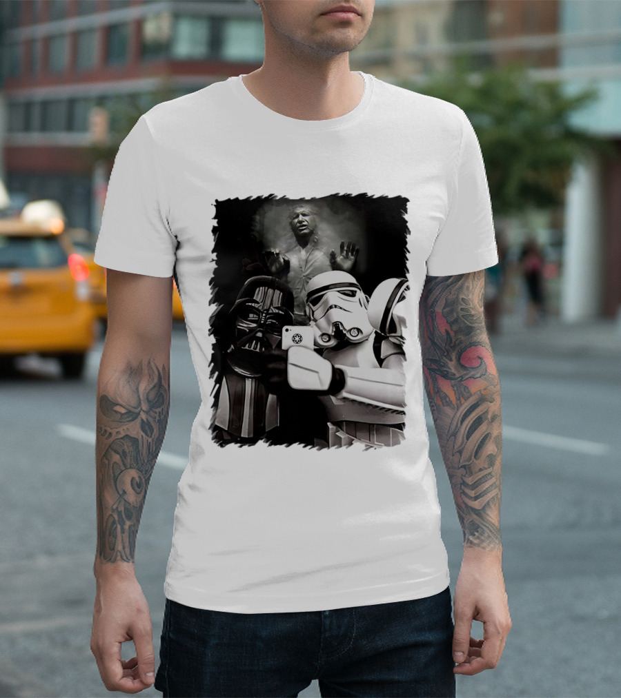 Star Wars Darth Vader And Stormtrooper Taking Selfie With Han Solo Frozen In Carbonite T-Shirt