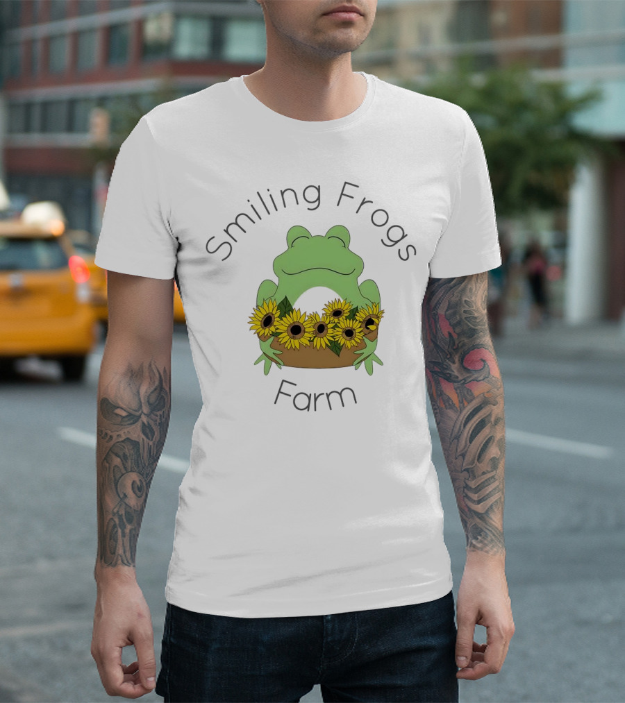 Smiling Frogs Farm Sunflowers Frogs T-Shirt