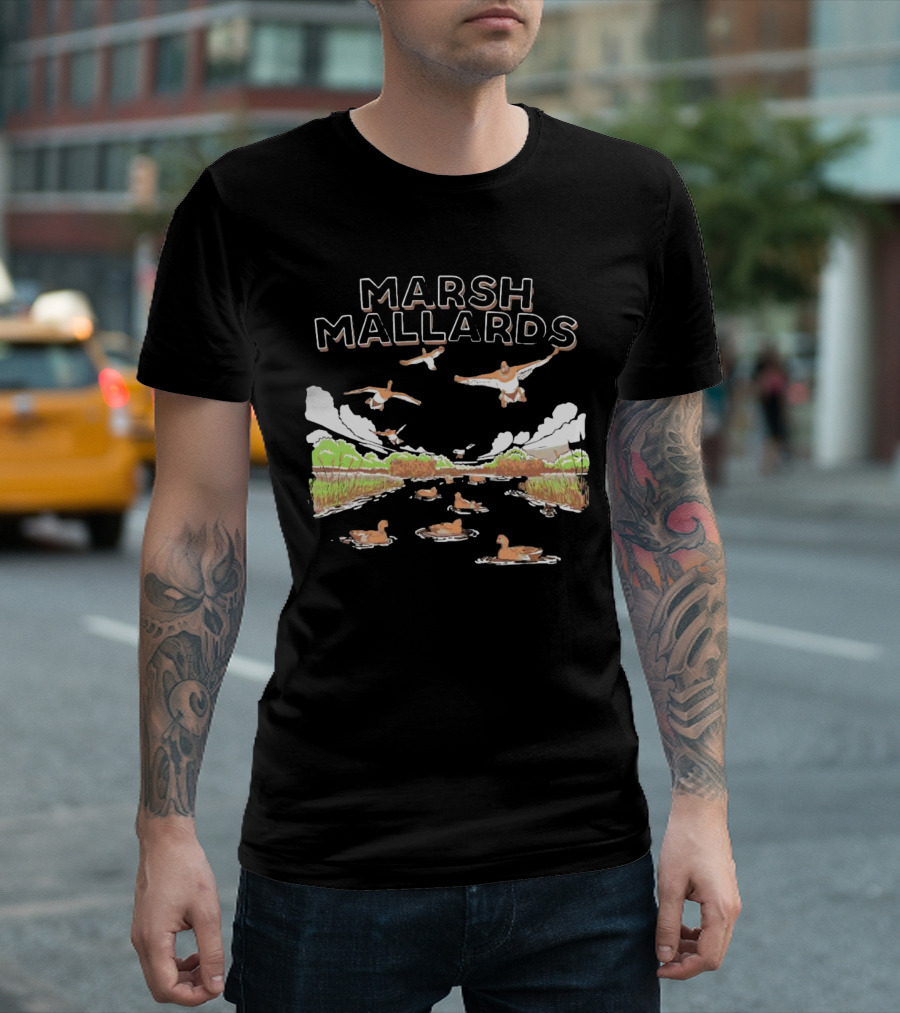 MARSH MALLARDS HUNTING DUCK SCENE JUMBO ANIMALS T-Shirt