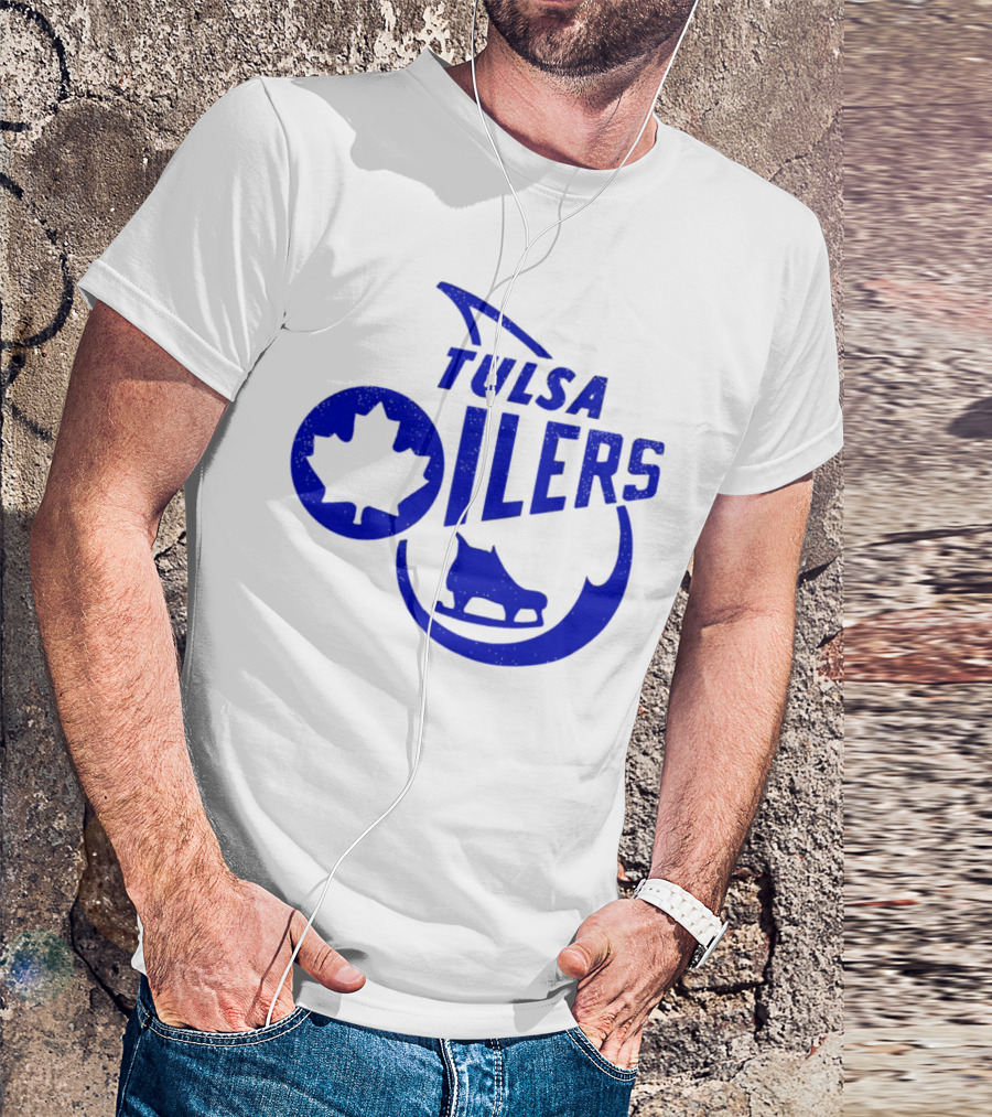 Tulsa Oilers 1982 Maple Leaf Ice Skate T-Shirt